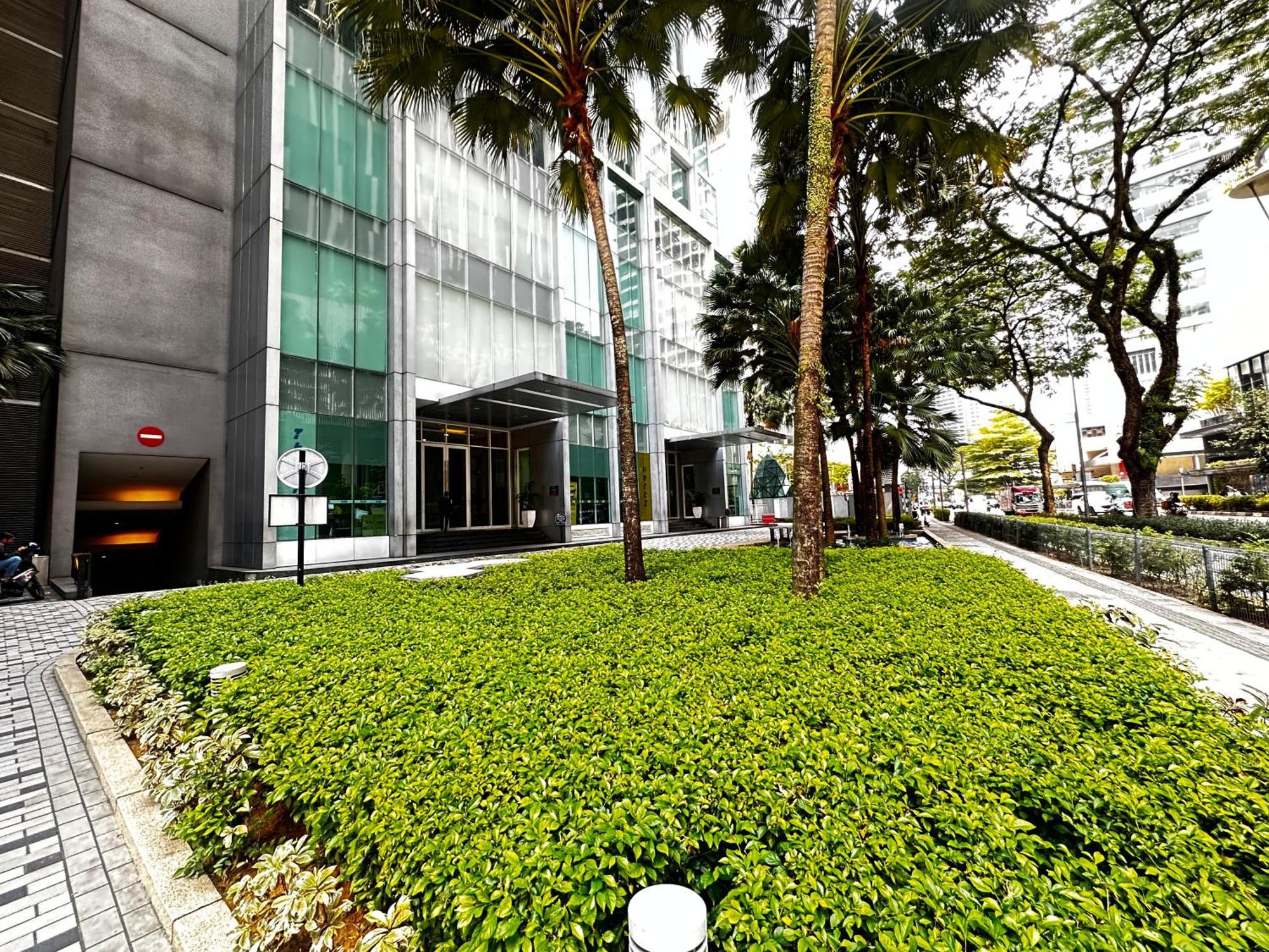 Soho Suites Klcc By Sky Multilink Kuala Lumpur Exterior photo